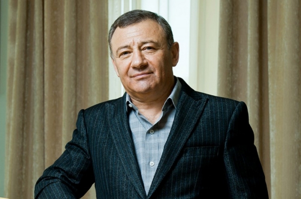 Михайловы, Ротенберги и др: чем занимаются 10 богатейших семейных кланов России10