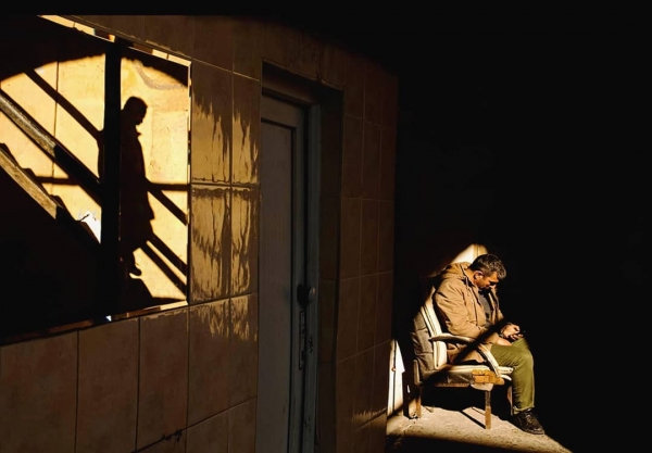 Улицы Стамбула на снимках Ондера Серчелика14